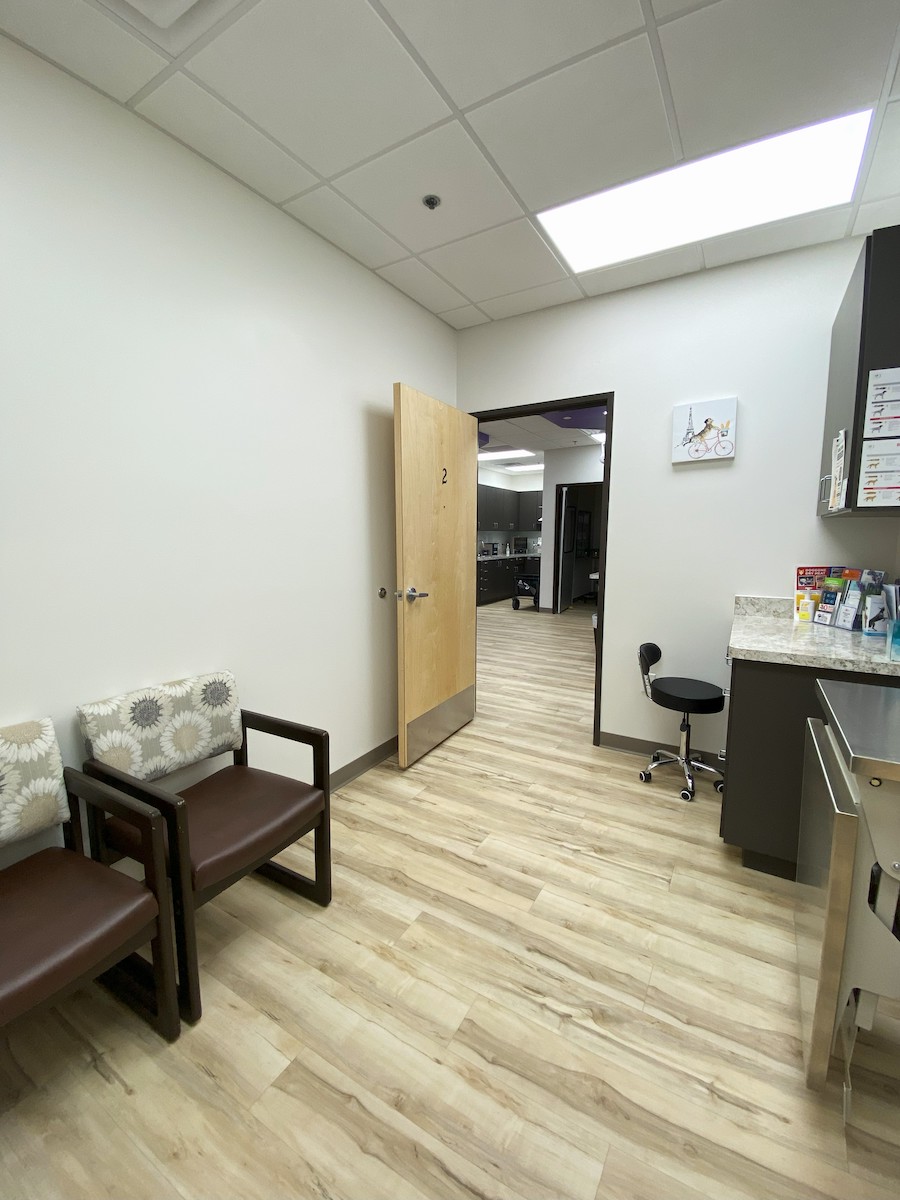 Veterinary exam room with two chairs